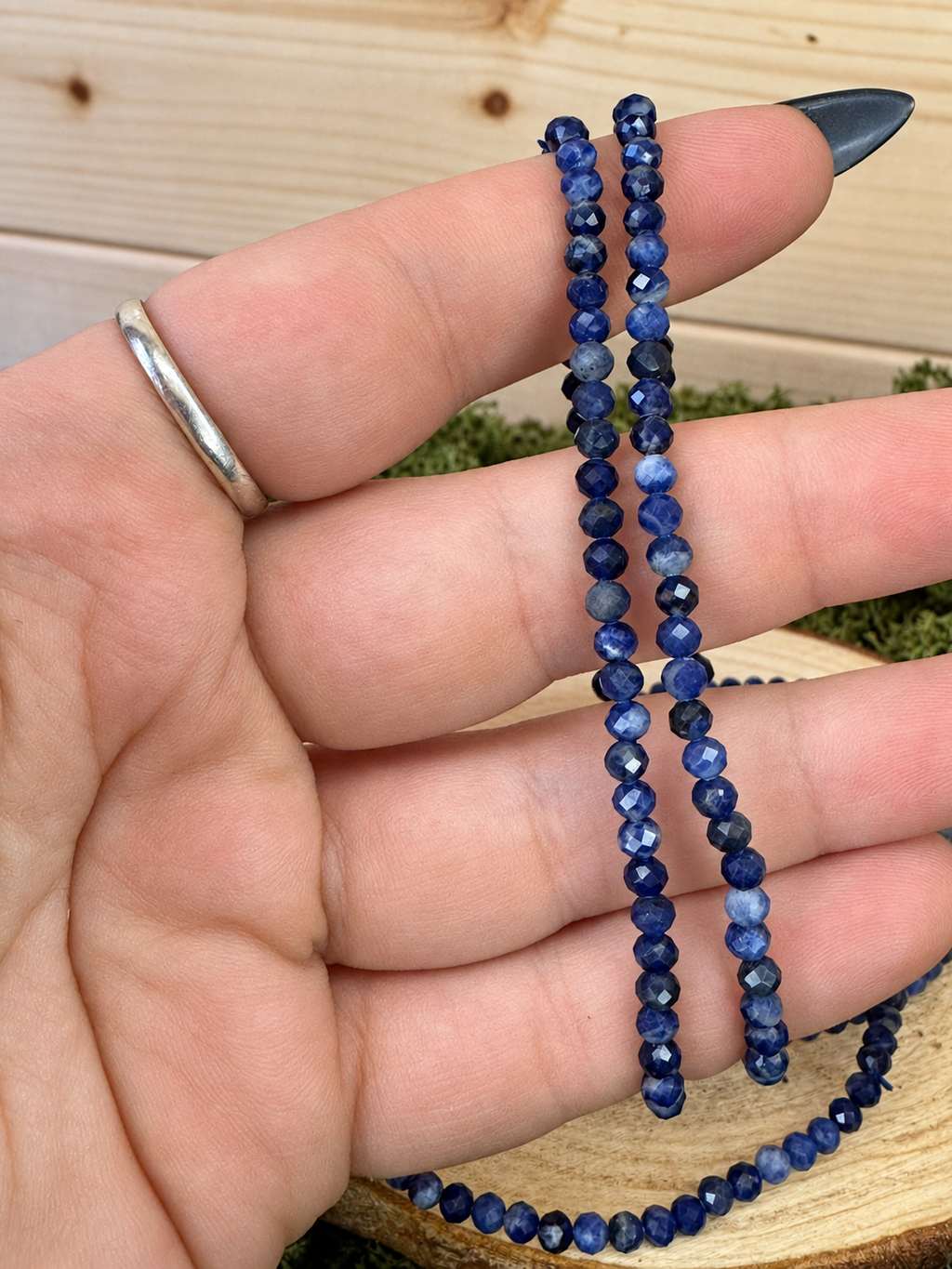 Faceted natural Sodalite crystal stretch bracelets with deep blue beads