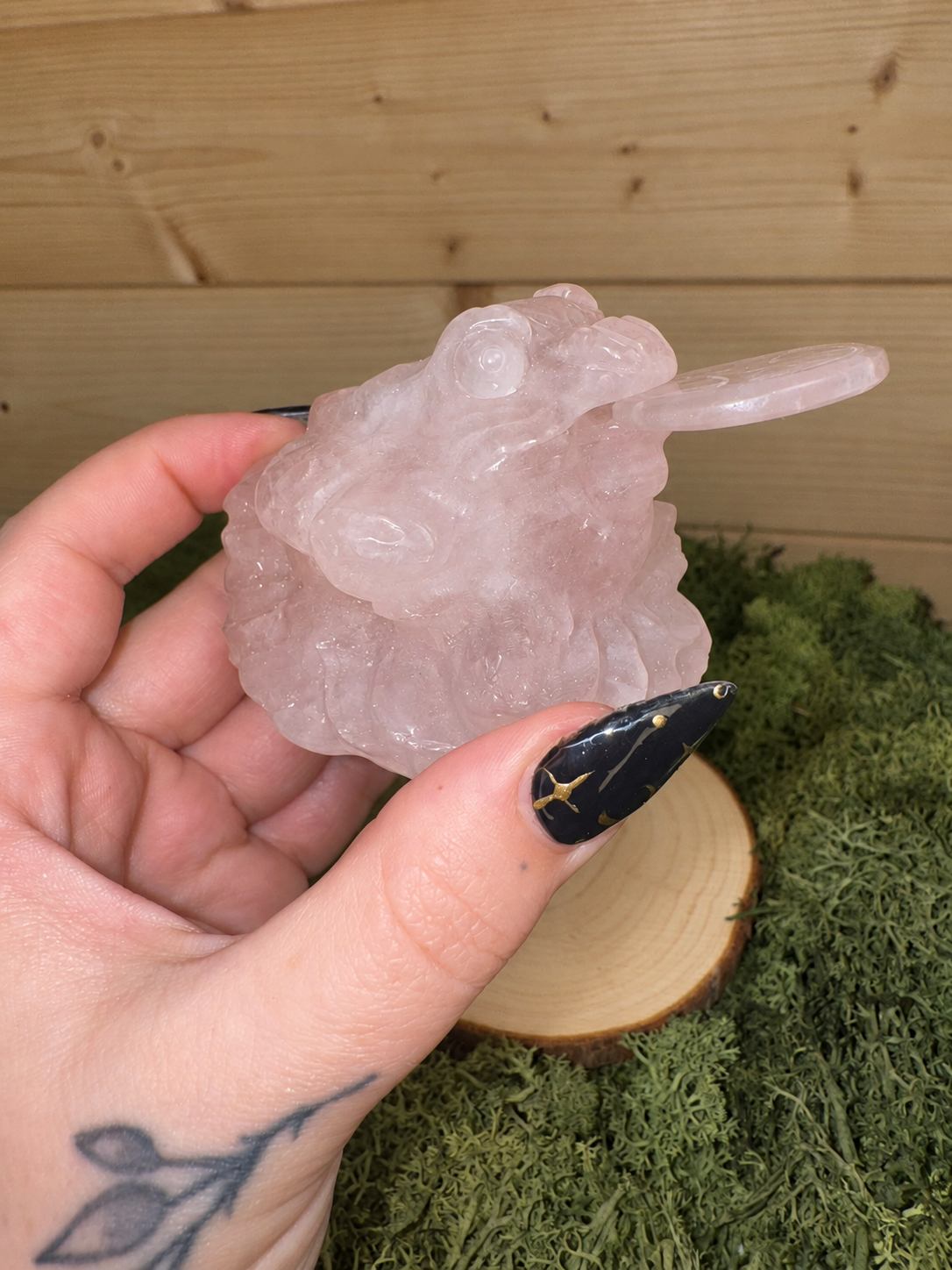 ink Rose Quartz Money Toad prosperity carving showing removable coin in mouth